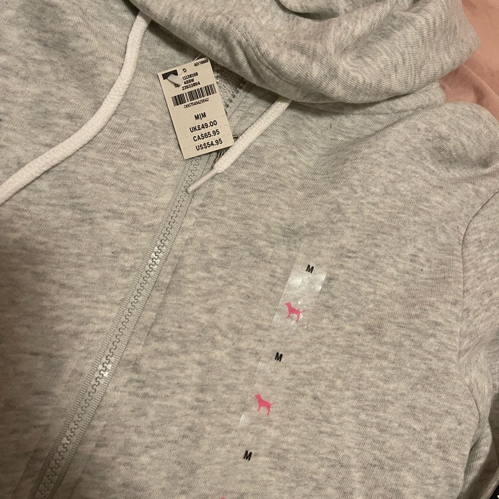 Pink sweaters - Picture 5 of 6